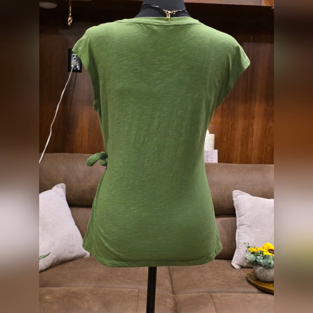 Time and Tru Green Short Sleeve Top Women's - Picture 3 of 7